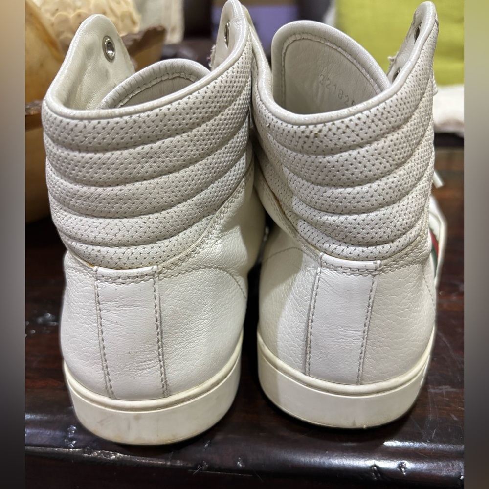 Gucci Men's White High-Top Sneakers - Picture 6 of 10
